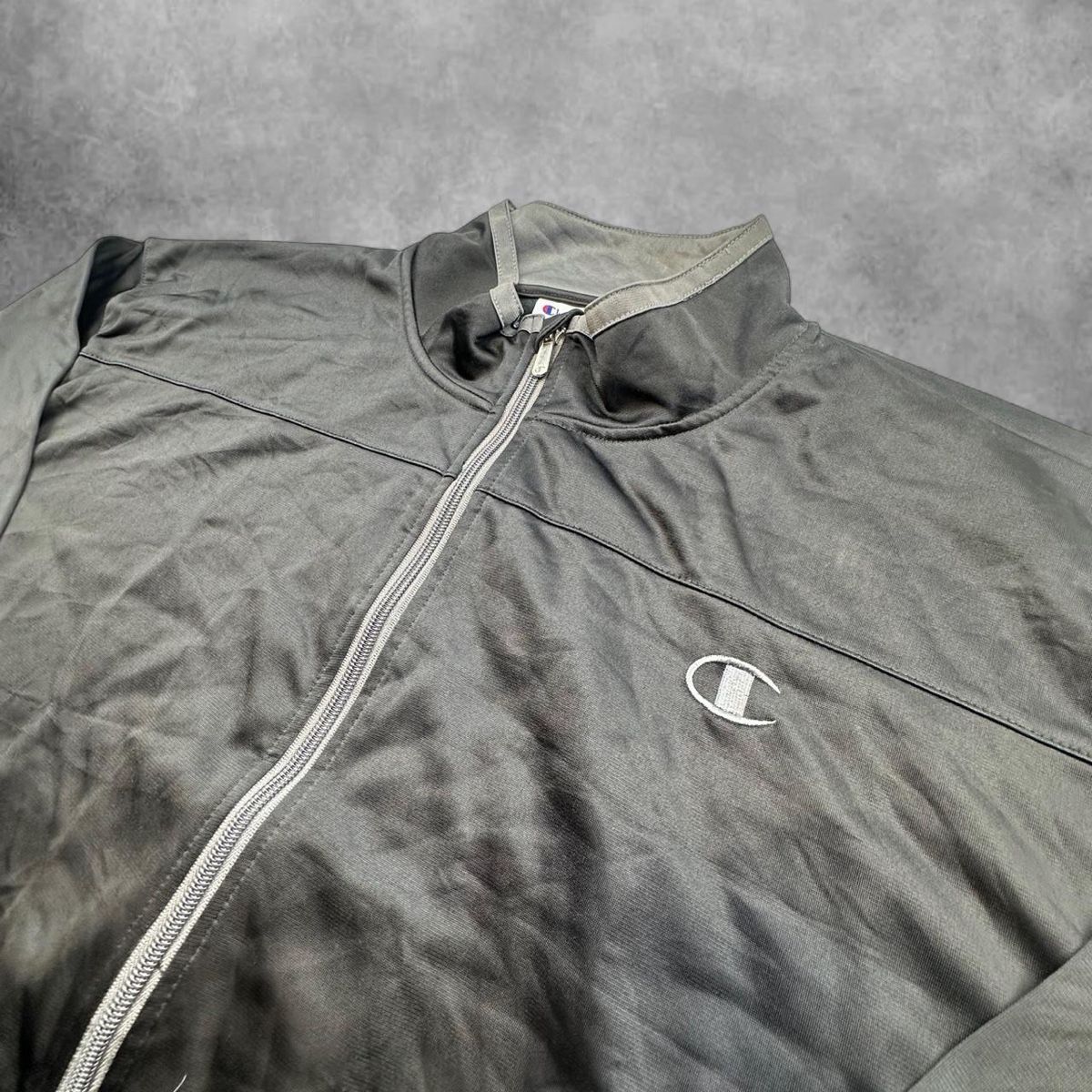 Champion Giacche: Champion jacket – Usato da Erlinsbach SO venduto da TogaResell 1