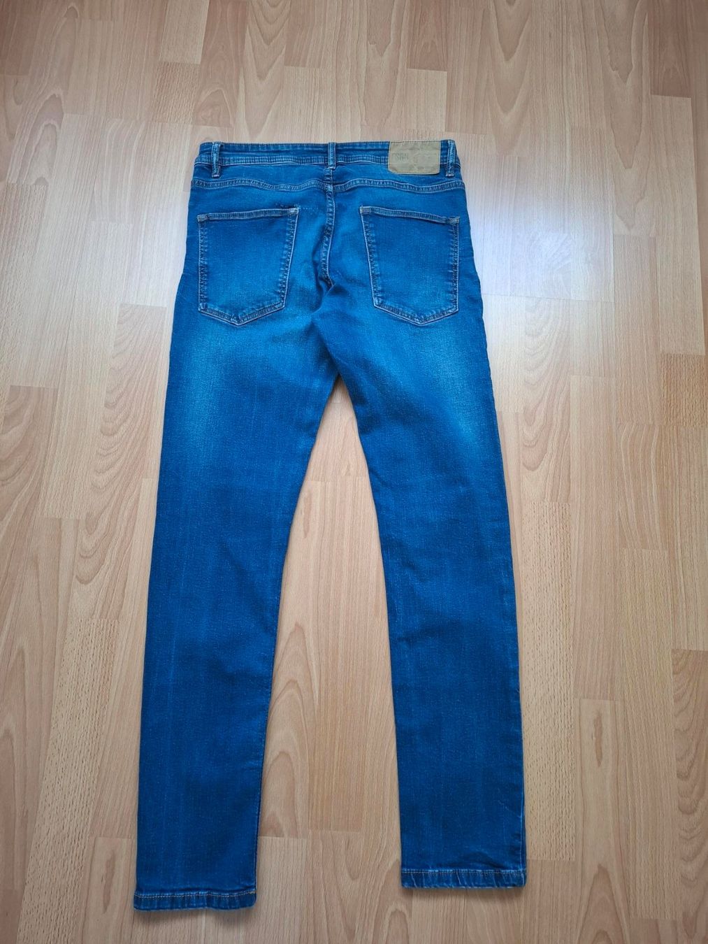 Pantaloni: jeans fille – Usato da Porrentruy venduto da Piquetix 1