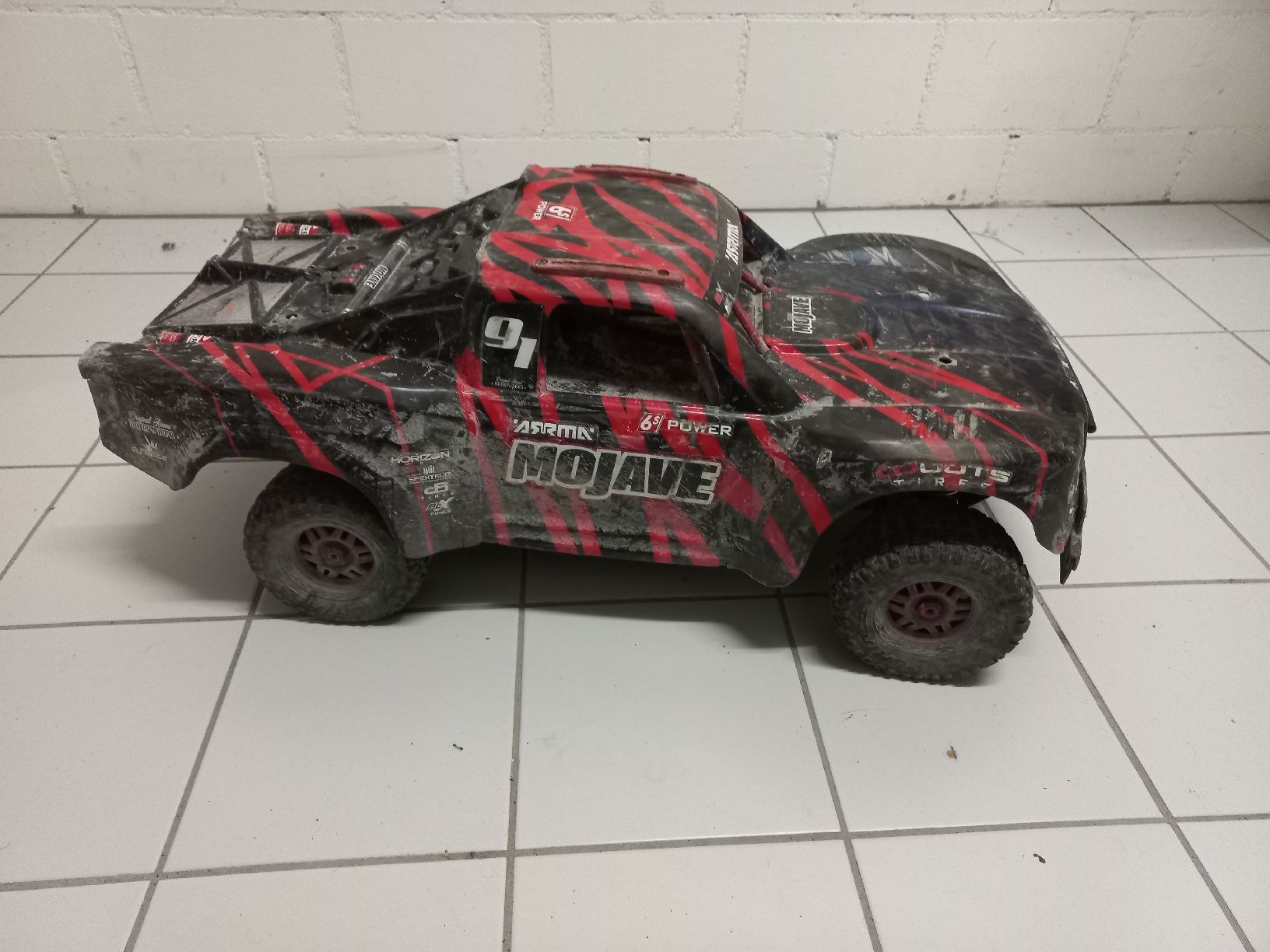 Arrma Modellismo RC: arrma mojave 6s – Usato da Schönenberg ZH venduto da Loecross1