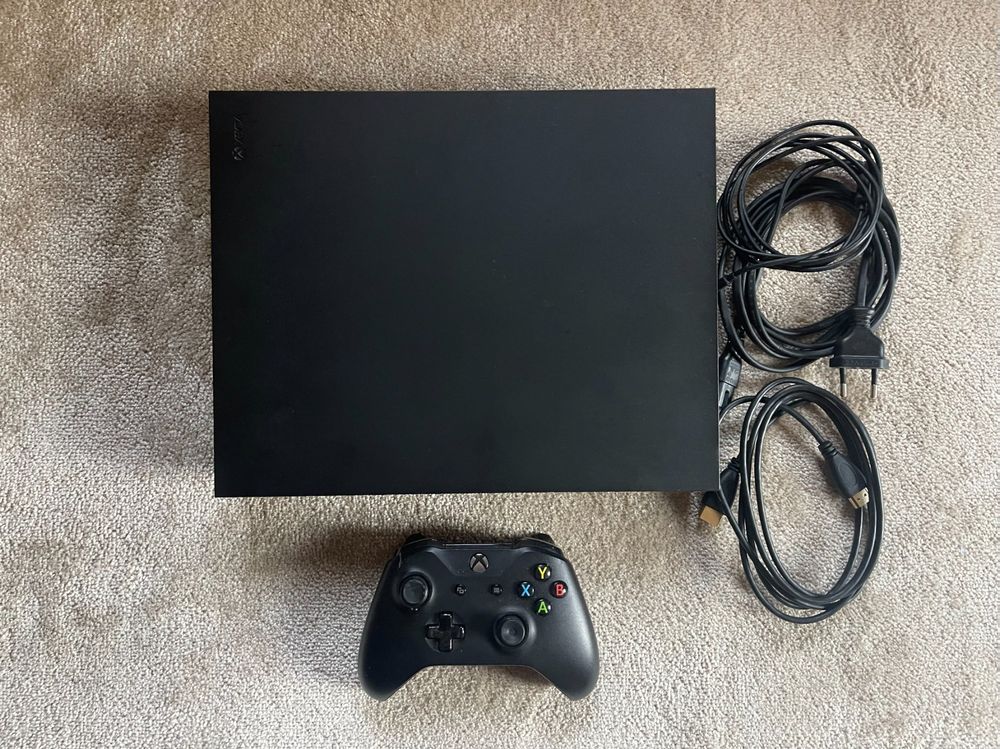 Microsoft Xbox One X, 1 Tb | Kaufen auf Ricardo