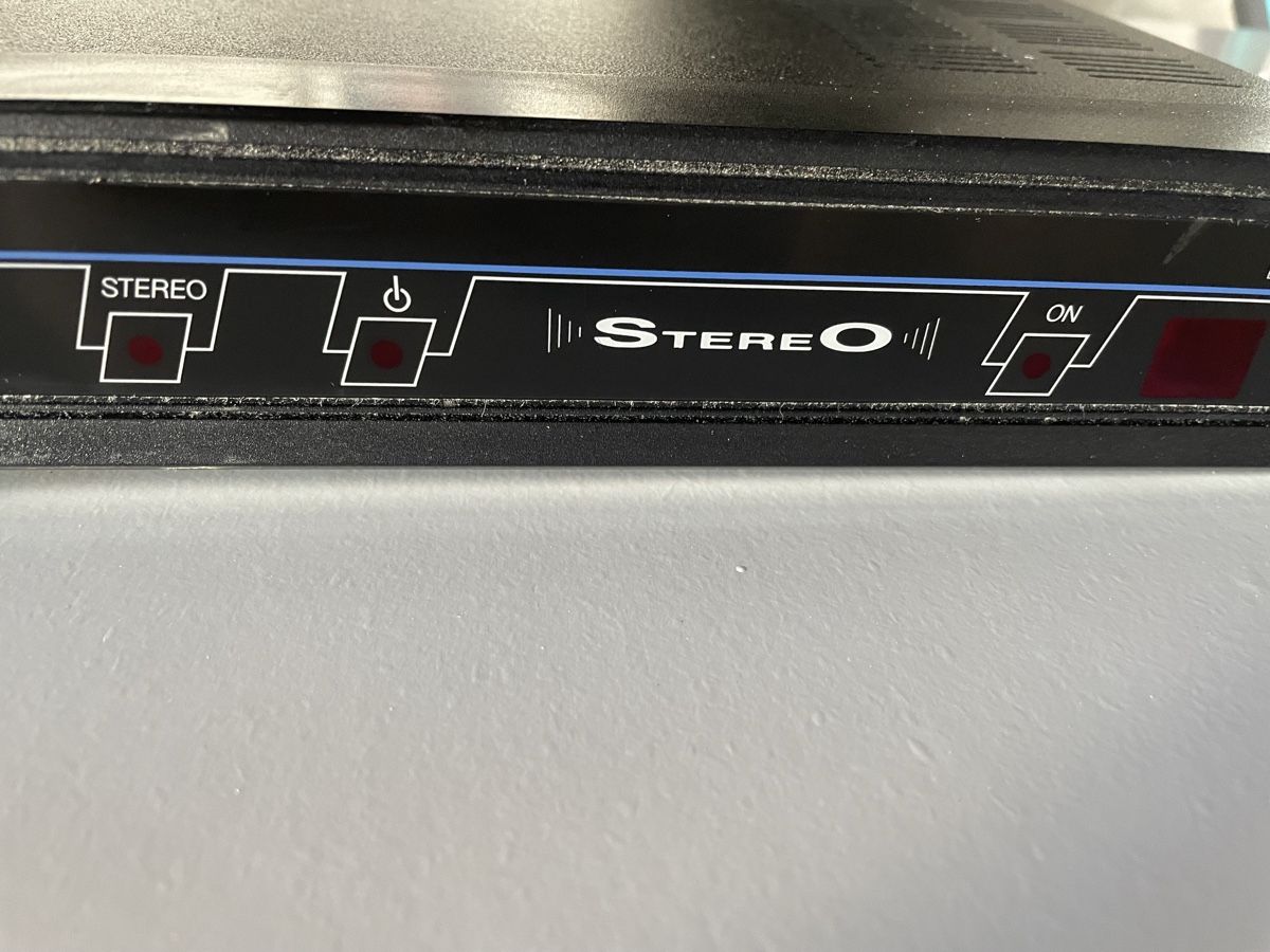 Radiocomunicazione: Décodeur PACE SS6000 vintage - Parfait pour collectionneur! – Nuovo e nell'imballaggio originale da Denges venduto da Ricautomotive 5