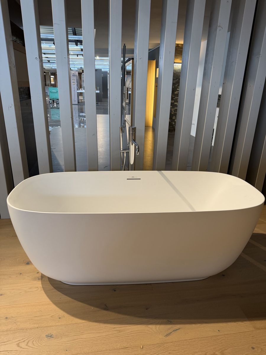 Badewannen: Freistehende Badewanne weiss matt  – Neu (gemäss Beschreibung) aus Amriswil von deluxe_bad 3