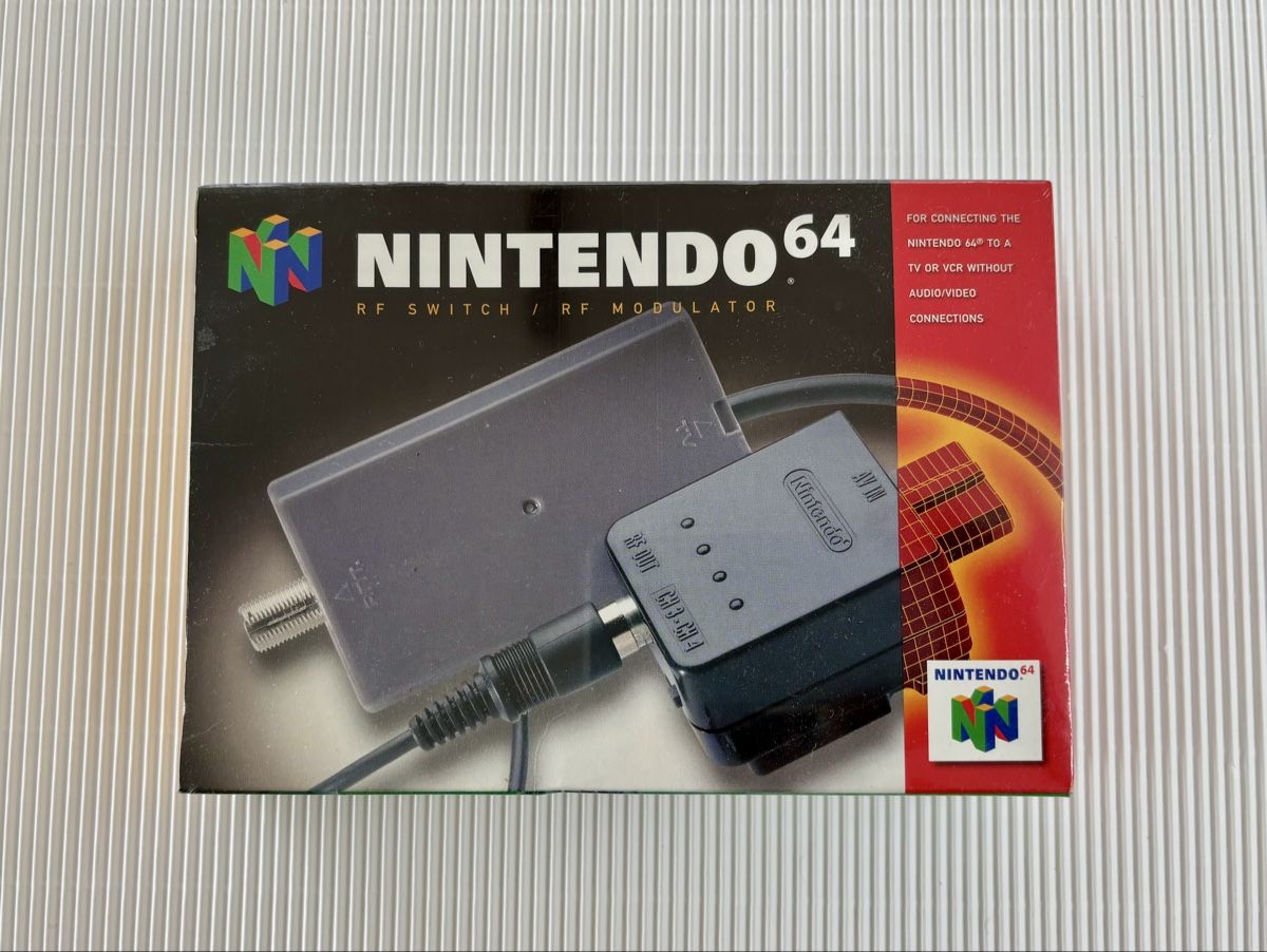 Nintendo Laufwerke & Adapter: Original N64 RF Switch RF Modulator, neu sealed in OVP (!) – Neu und originalverpackt aus Kehrsatz von Sash17