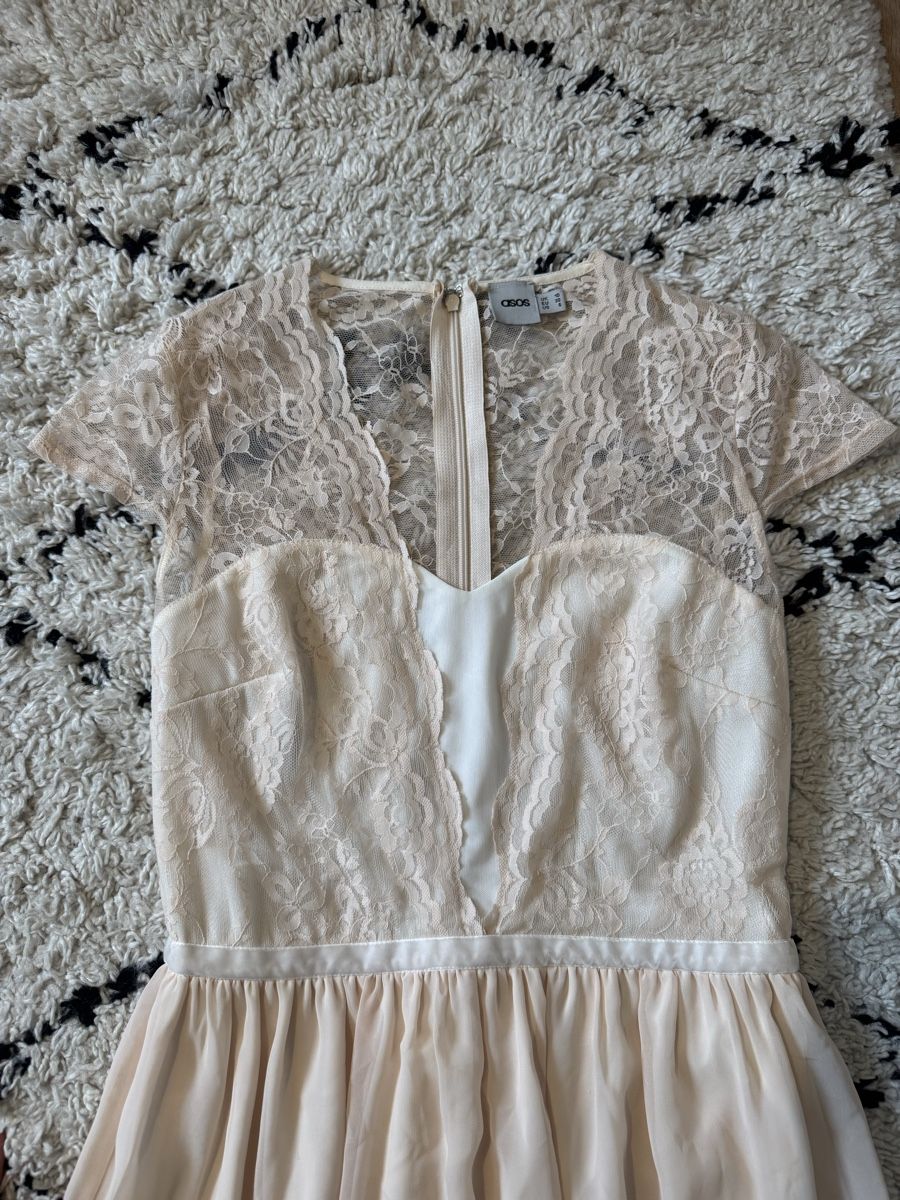 Kleider: Traumhaftes Kleid mit wunderschönen Details – Gebraucht aus Buchs ZH von crazyhandbaggirl123 4