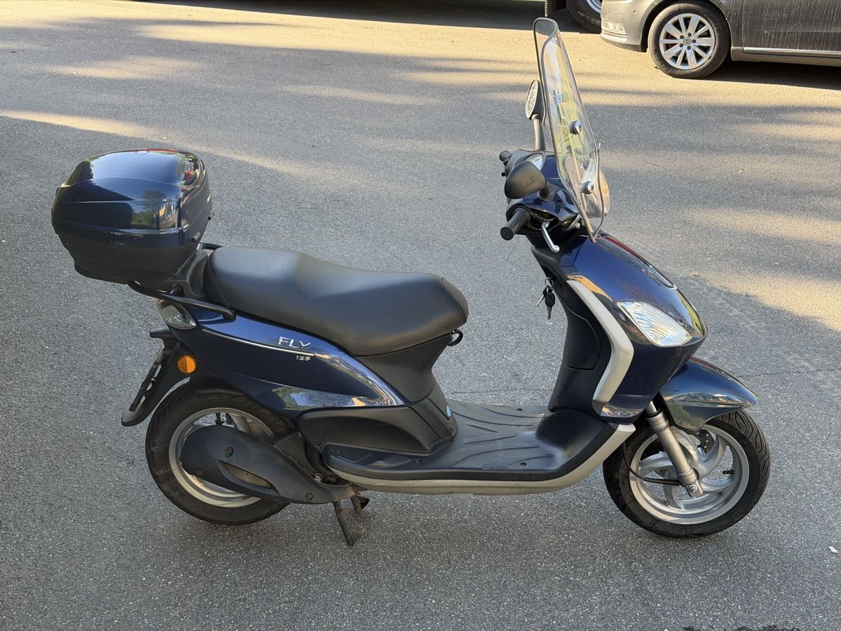 Piaggio Strasse: PIAGGIO FLY 125cc – Gebraucht aus Zullwil von Autocentersalii 3