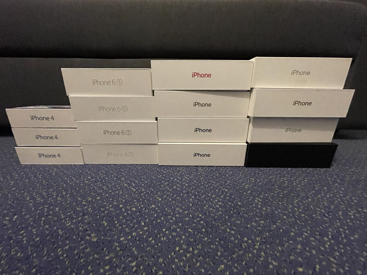 Apple Telefoni cellulari / Smartphones: iPhone Verpackung: Diverse Modelle – Usato da Pfäffikon ZH venduto da Nachpuur 2