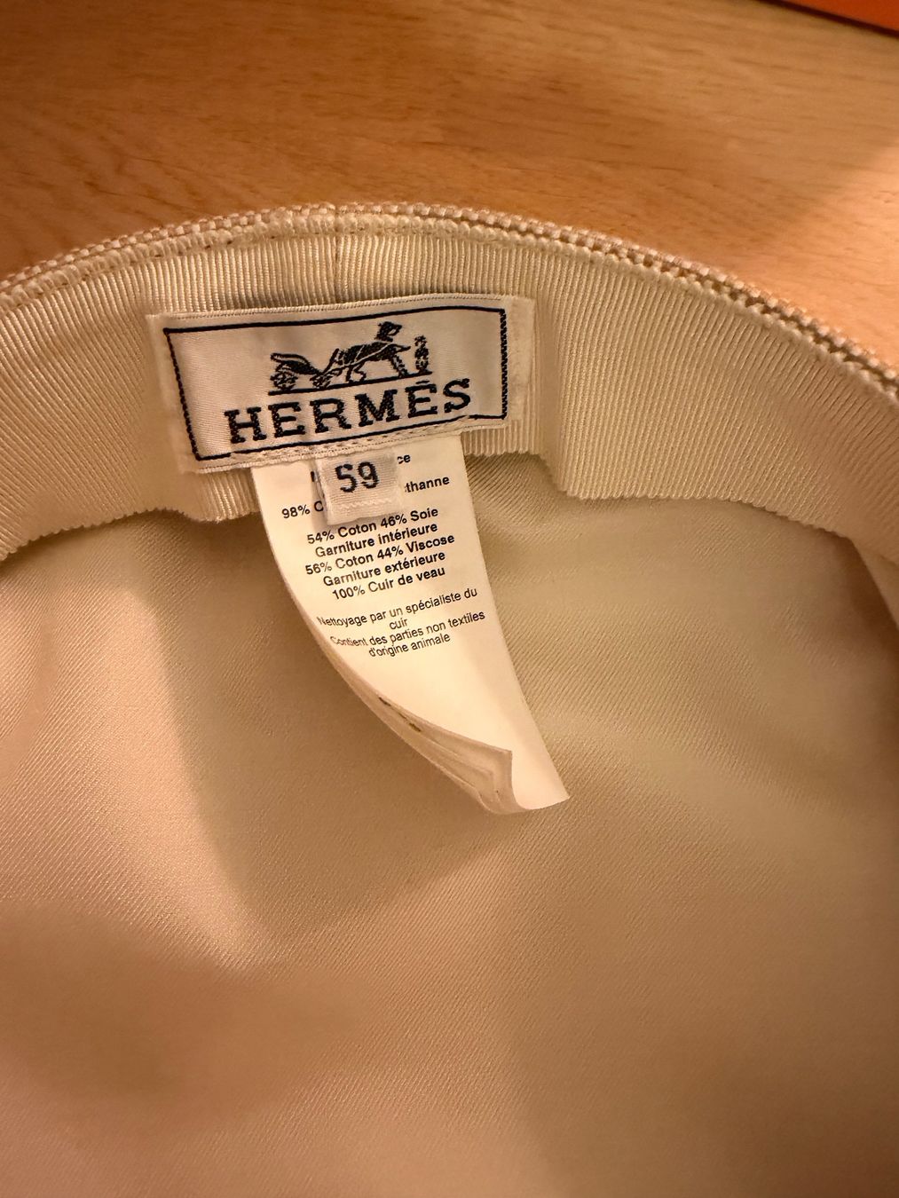 Hermès Copricapi, berretti & cappellini: Hermès Kappe – Usato da Pfäffikon ZH venduto da ers_w9mn 5
