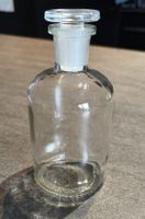 Apothekerflasche aus Klarglas mit Schliffstopfen