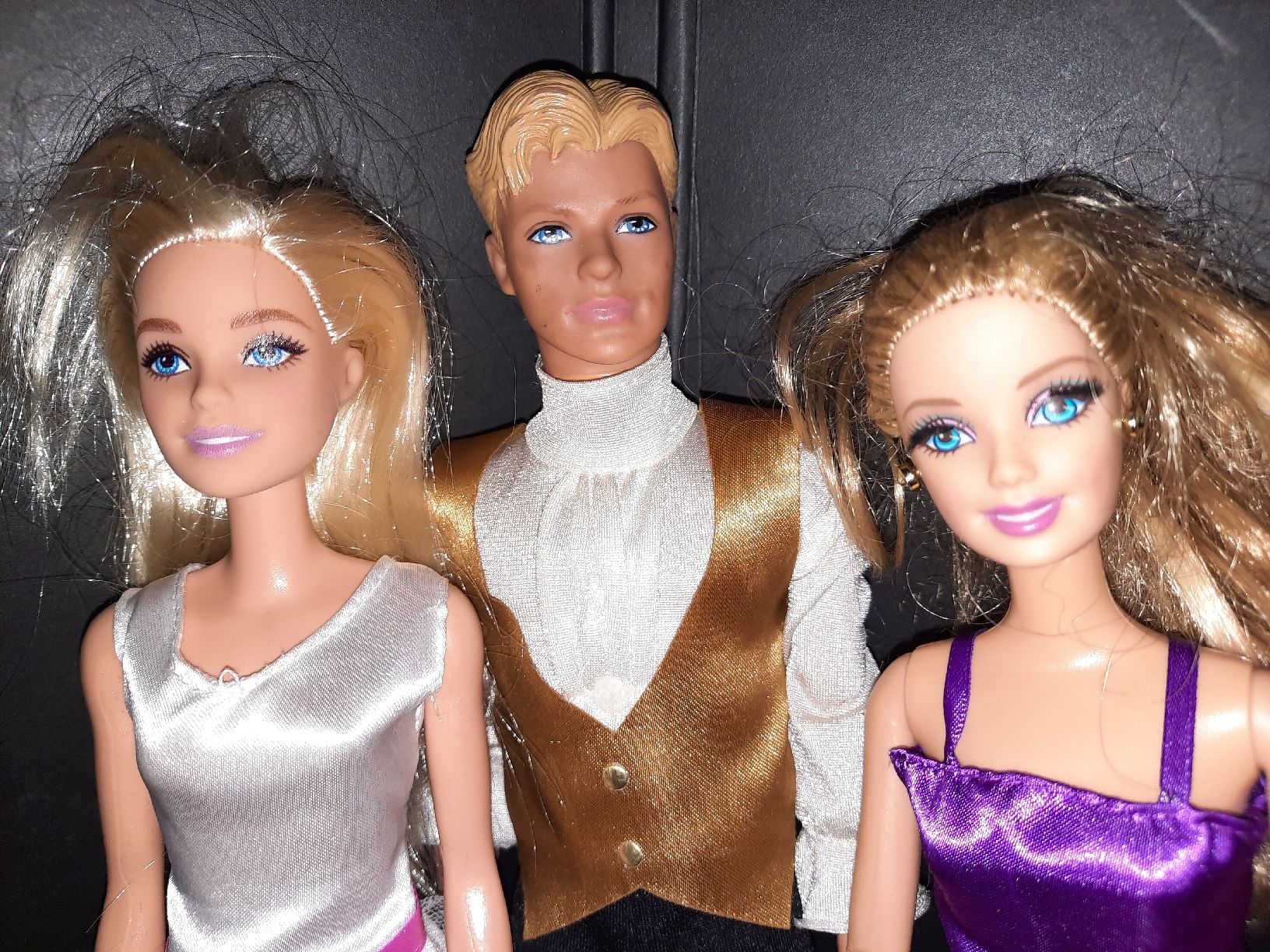 Bambole: Mega Barbie lotto oltre 60 pezzi – Usato da Biasca venduto da Old_6blh 3