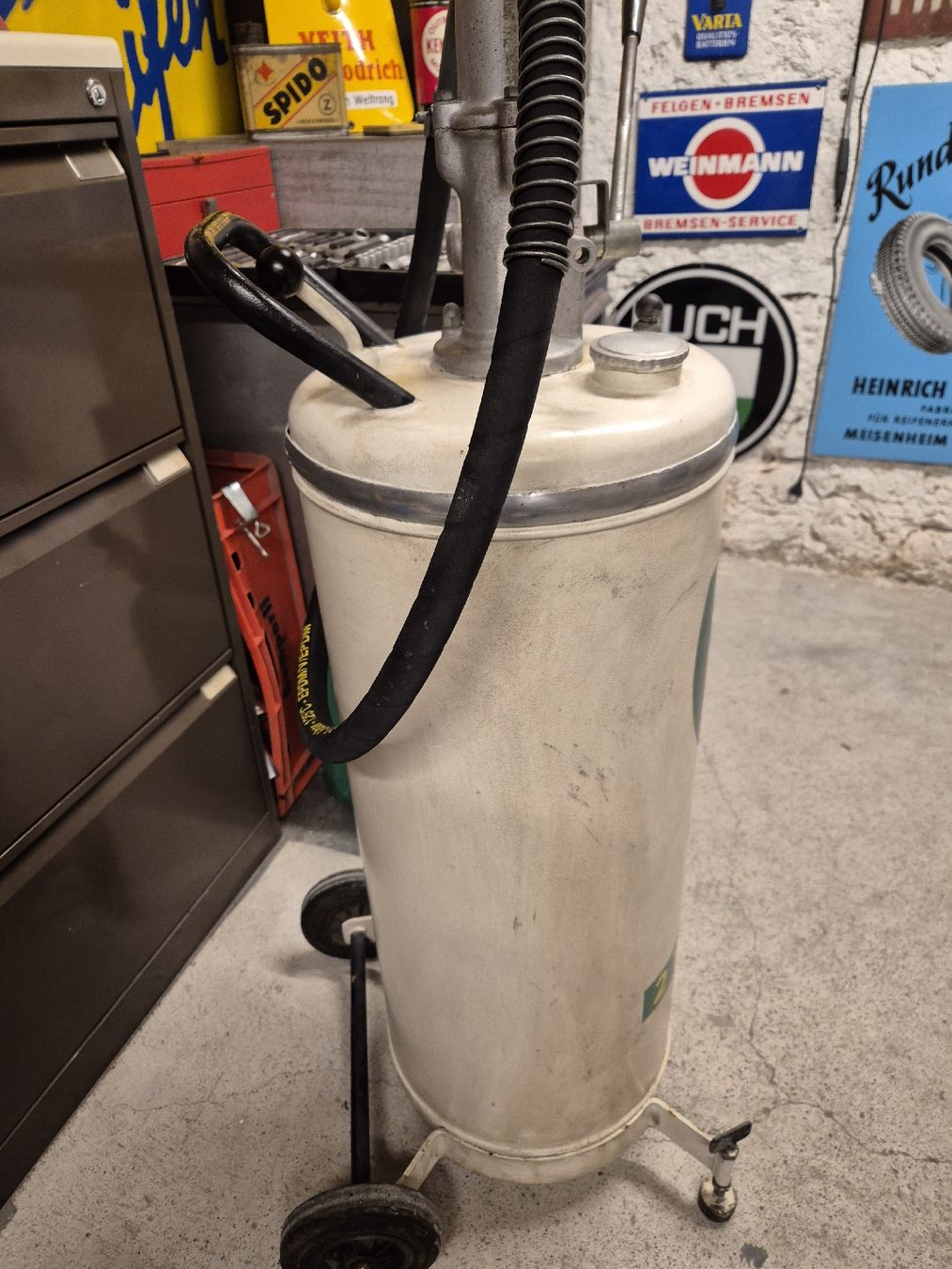 Altre raccolte & rarità: Mofa Tanksäule zu Oldtimer Ölbüchse – Usato da Neuenkirch venduto da etaner62 3
