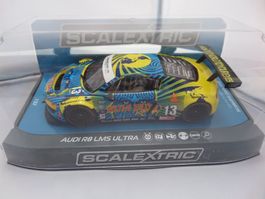 C3854 Scalextric Audi R8 LMS / 1/32