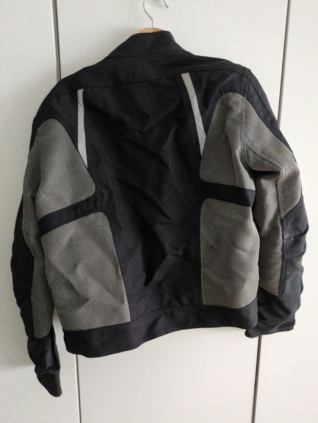 BMW Vestes: Motorrad Jacke BMW – D'occasion à Olten par Lilliane0 1