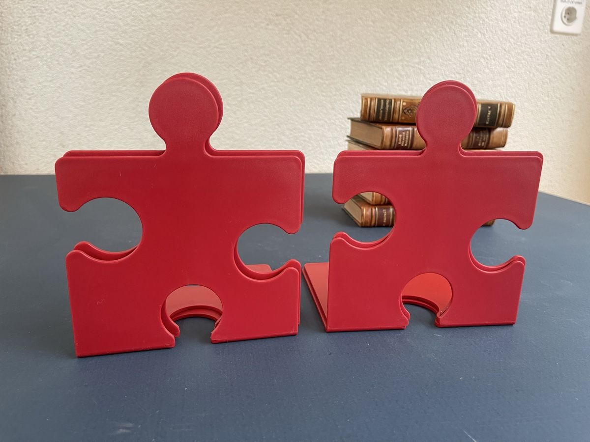 Altro in Decorazioni & Accessori: 4 Buchstützen rot Puzzle Design – Usato da Bonstetten venduto da usgsuechts_vintage 8