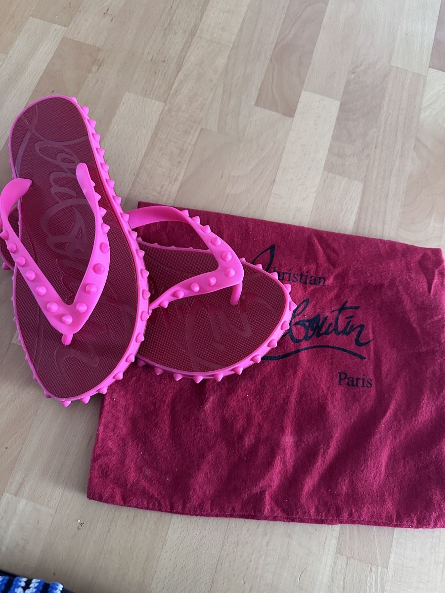 Christian Louboutin Scarpe da donna: Christian Louboutin flipflop 39 – Usato da Biel-Bienne venduto da sandrito01