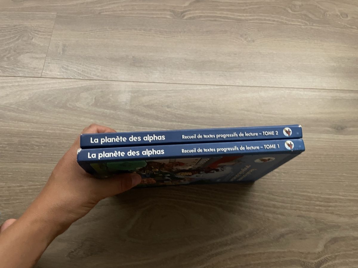 Libri: Lot "La Planète des Alphas" – Recueils de textes progressifs – Usato da Sierre venduto da Ruyfigas 2