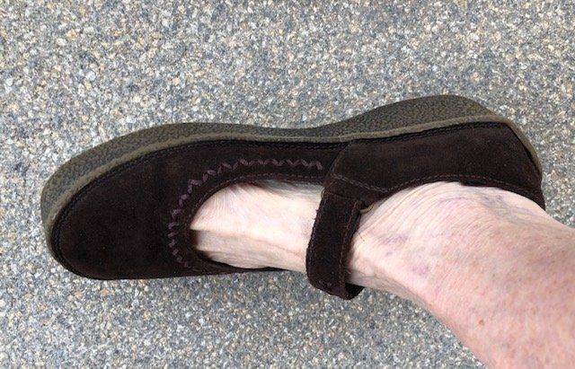Damenschuhe: Souliers en daim 38.5 – Neu (gemäss Beschreibung) aus Aigle von Tchamille 3