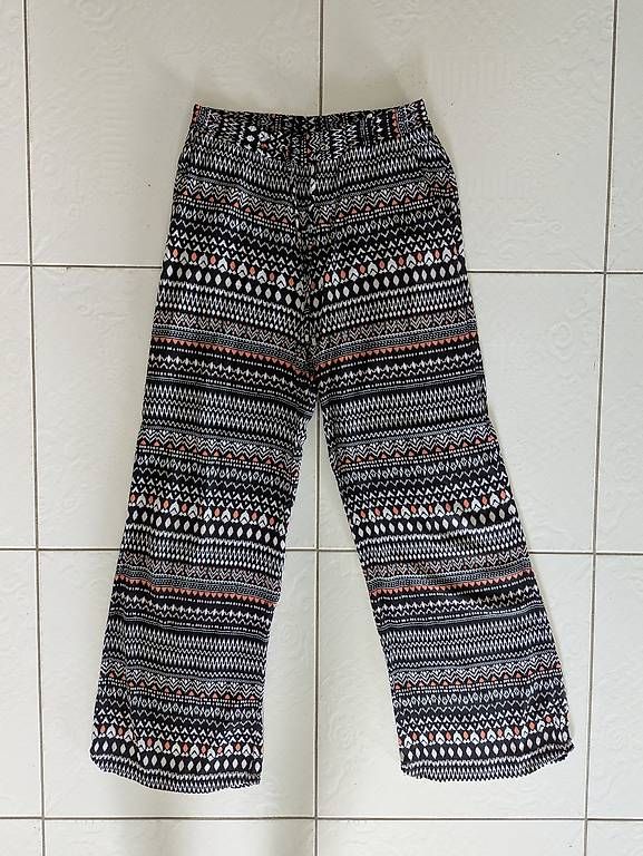 C&A Pantaloni: Sommerhose von Yessica by C&A – Usato da Herzogenbuchsee venduto da Obivius