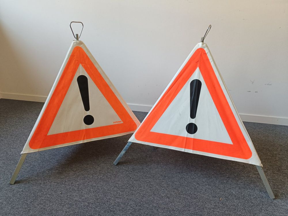 AA Warndreieck Für Pannen - EU-konform Für Pkw, Lieferwagen & Lkw