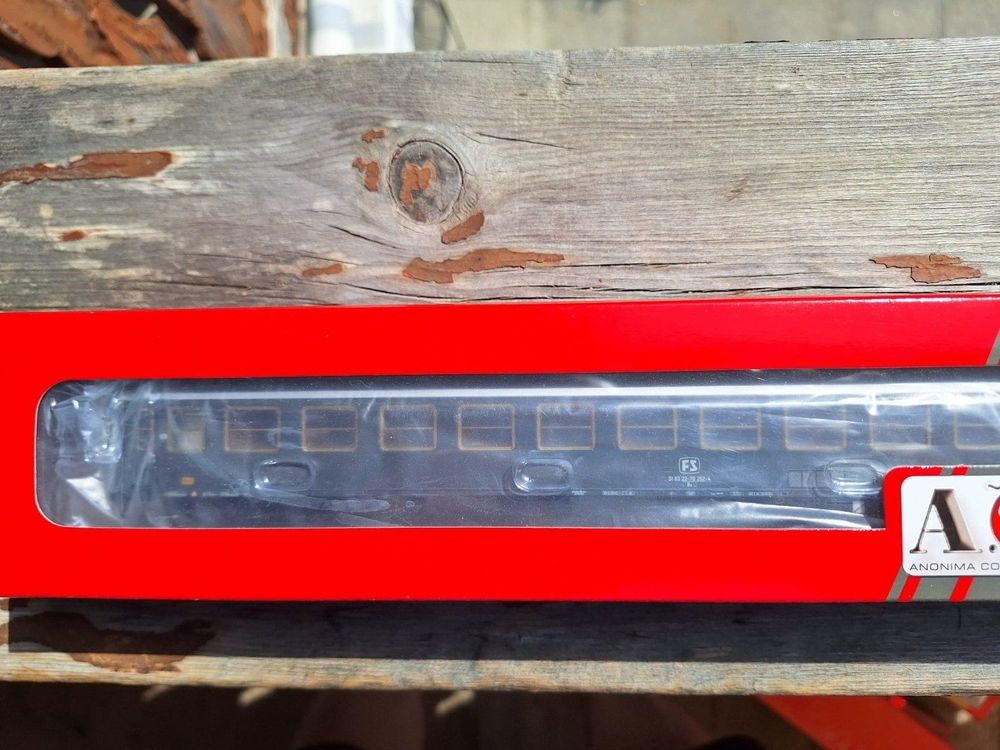 ACME FS UIC X grau 2.kl. (Neu und originalverpackt) in Molinis für CHF ...