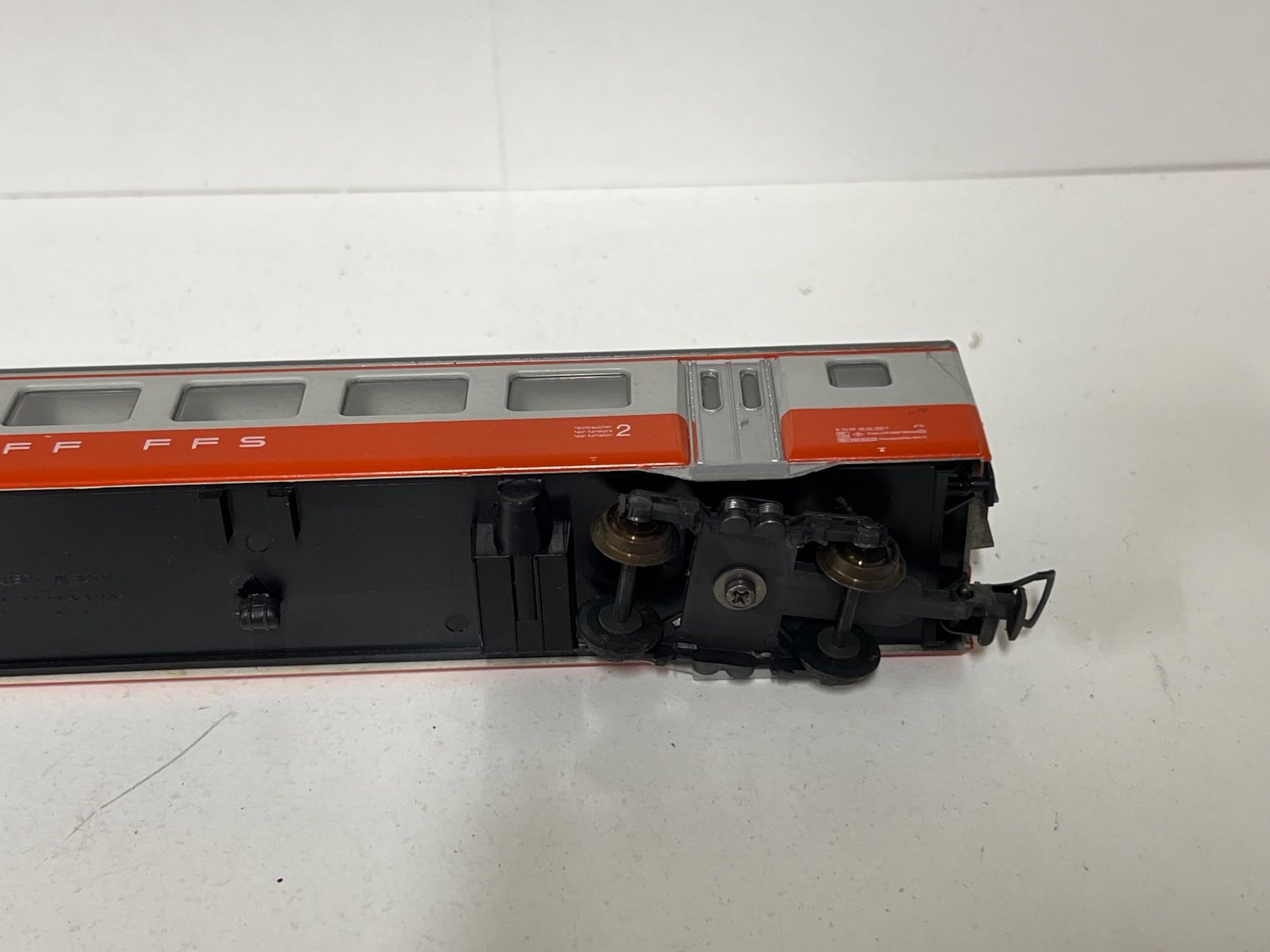 Liliput Modellini di ferrovie: Liliput SBB SWISS EXPRESS H0 DC – Difettoso da Geroldswil venduto da TopTrain54 7