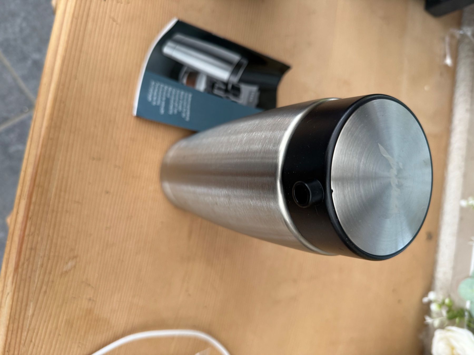 Jura Kaffeemaschinen & Espressomaschinen: Jura Edelstahl Isolier- Milchbehälter – Neu und originalverpackt aus Reinach AG von EVZug90