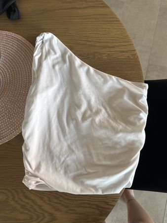 Hollister Top asymmetrisch Weiss Gr L