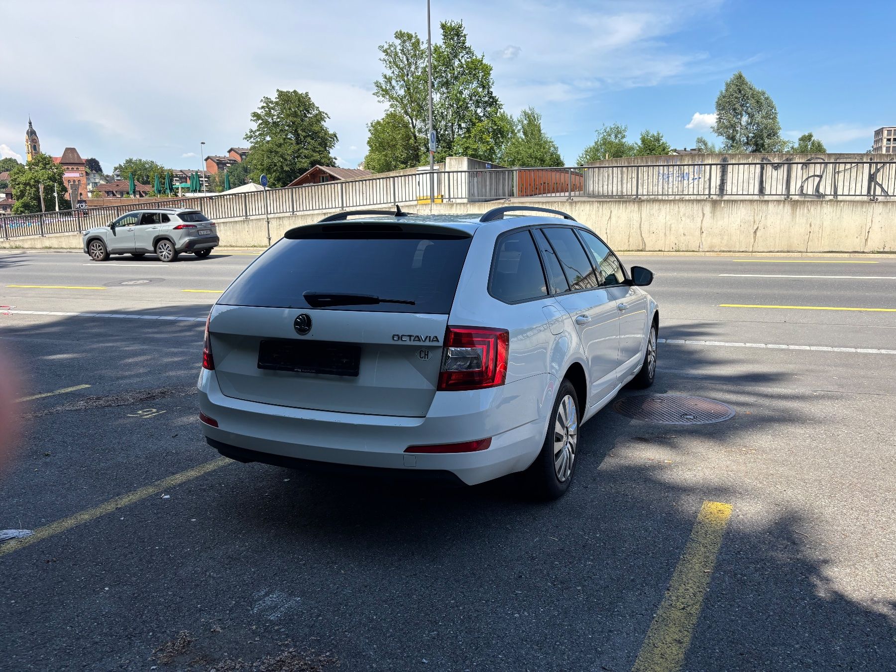 Skoda Autos: Skoda Octavia – D'occasion à Luzern par SwissCars-Luzern 2
