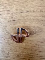 Jean Patou Brosche Logo Rosegold Guter Zustand