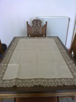 Tischdecke mit Kloppelspitzekante