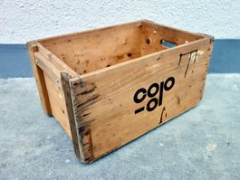 alte Holzkiste COOP Transportkiste