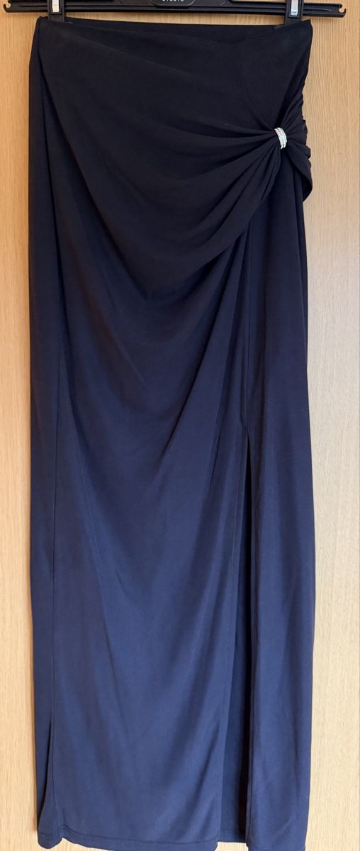 Guess Kleider: Guess- figurbetonte Set – Neu (gemäss Beschreibung) aus Bern von Marie_B21 3