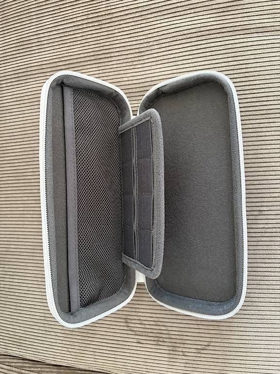 Nintendo Konsolen: Nintendo Switch Lite Tasche - wie neu – Neu (gemäss Beschreibung) aus Affoltern am Albis von san_vxp7 1