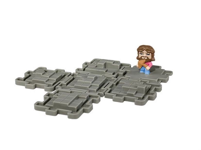 Mc Donald's Giocattoli: Mc Donalds Minecraft Grey Stone Block Garrett – Nuovo e nell'imballaggio originale da Vinelz venduto da Ricardo-Jo 2
