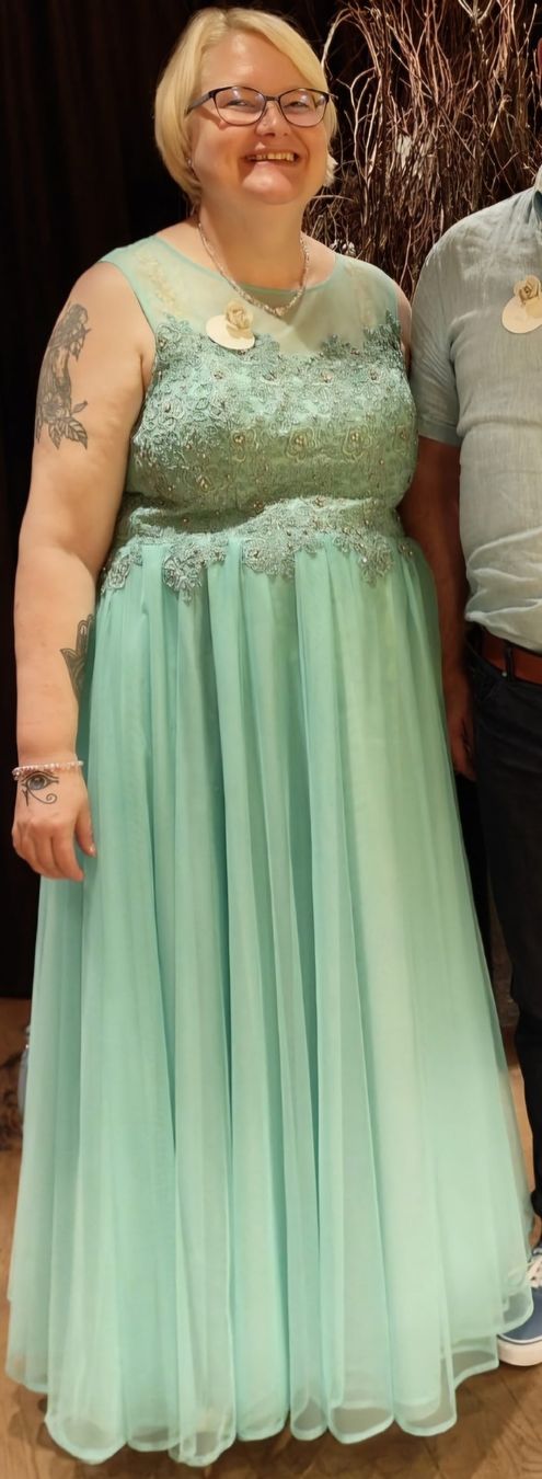 Vestiti: Mint farbiges Festkleid xxxl – Usato da Wittenbach venduto da Handfest 1