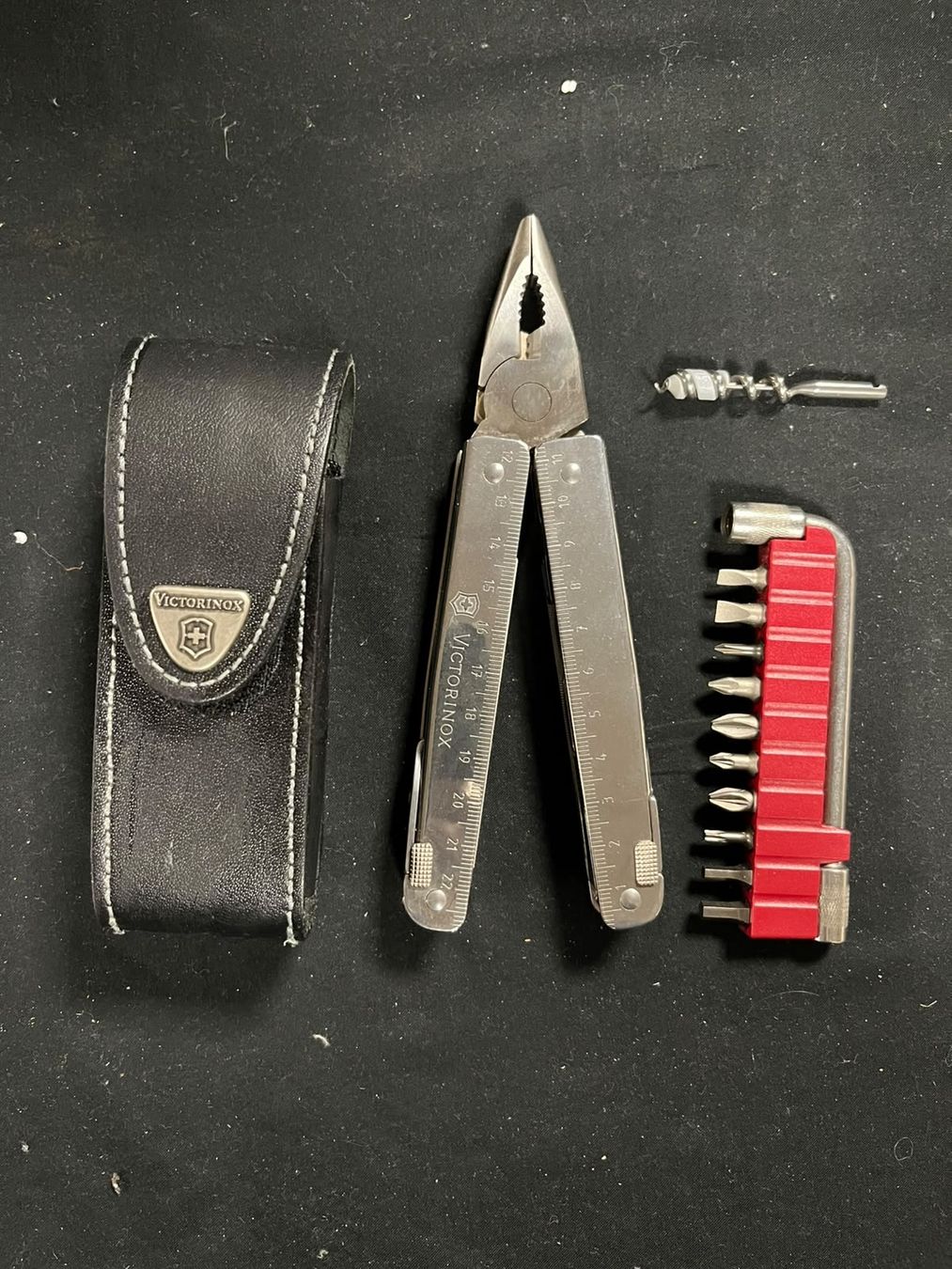 Victorinox Alle Werkzeuge: Victorinox SwissTool X Plus Multitool  – Neu (gemäss Beschreibung) aus Wettingen von Nadja_Cri 1