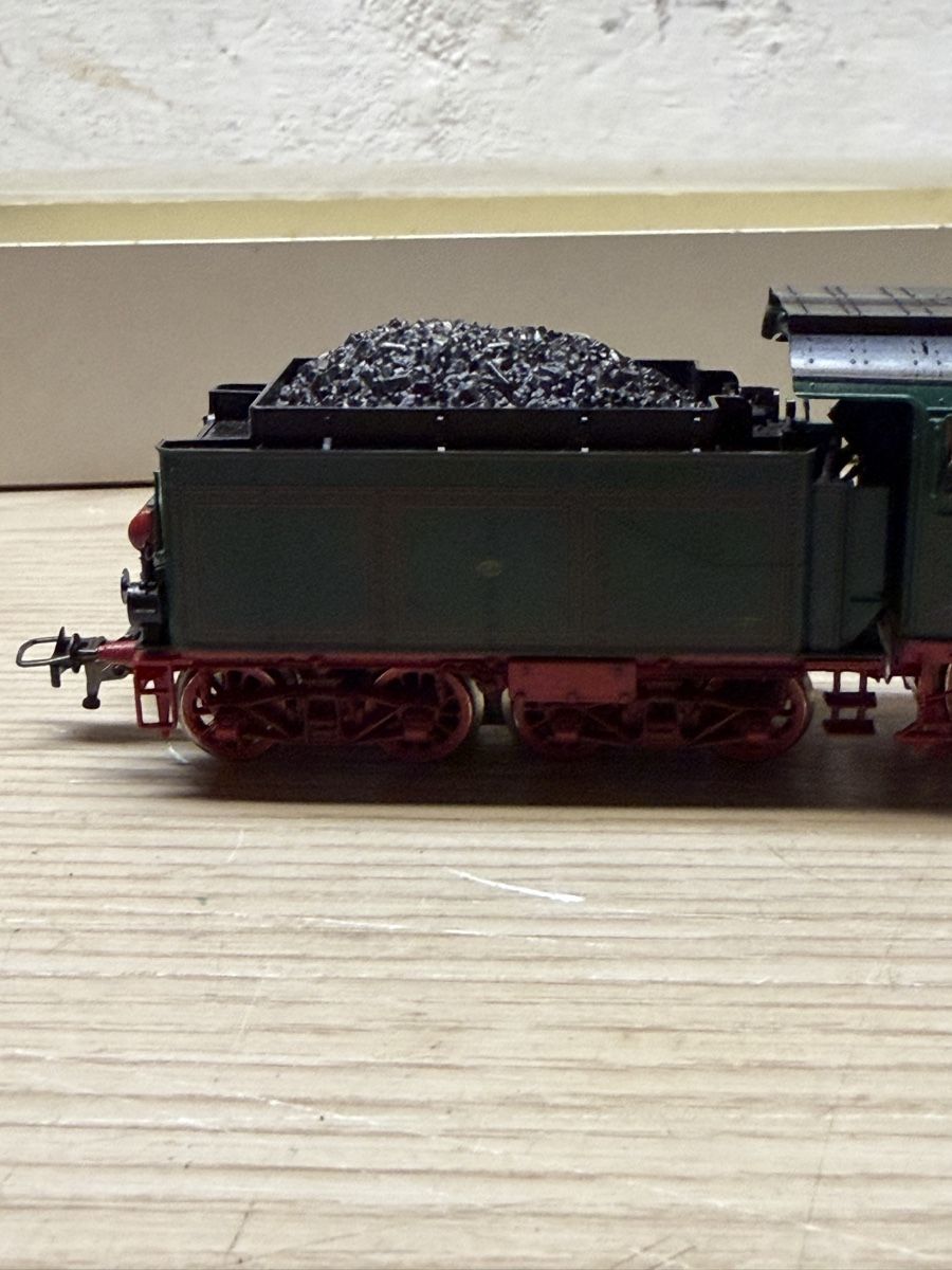 Fleischmann Modellini di ferrovie: Dampflok Fleischmann HO 2412 Hanover – Usato da Herzogenbuchsee venduto da ioa_zcm6 9