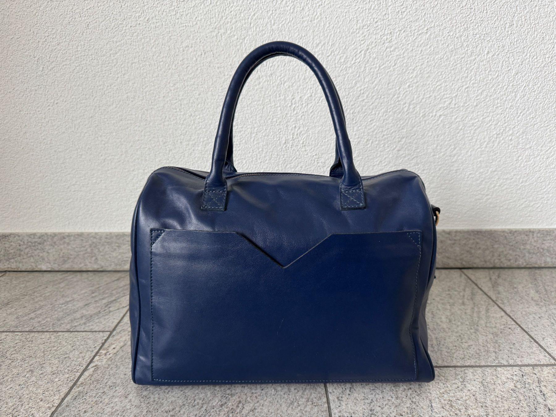Taschen für Damen: Neu** Leder Tasche von Minelli – Neu und originalverpackt aus Zollikon von Krenapf 4