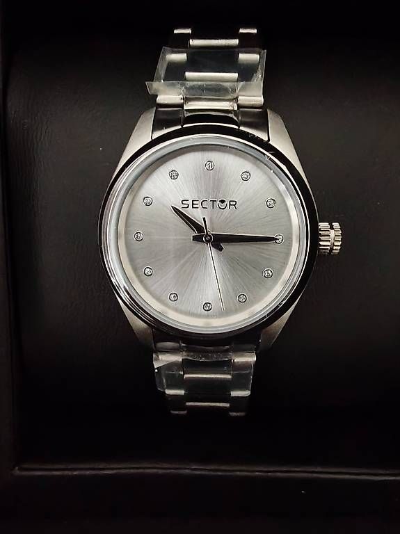 Orologi: MONTRE SECTOR NO LIMITS FEMME - NEUVE – Usato da Penthaz venduto da Perfect68
