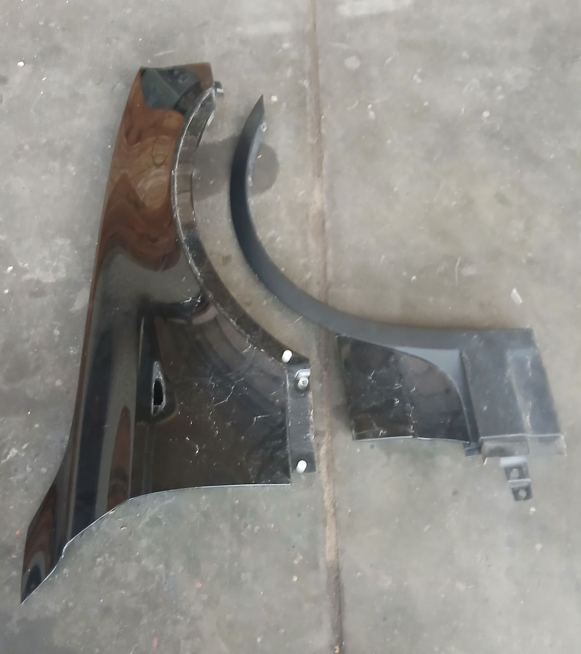 BMW Tutti pezzi di ricambio auto: Aile avant droite BMW X3 E83 2004-2010 – Usato da la heutte venduto da Auto-stock