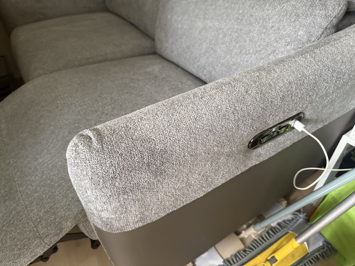 Conforama Divani: Sofa – Nuovo (secondo la descrizione) da Horriwil venduto da Carrera68 1