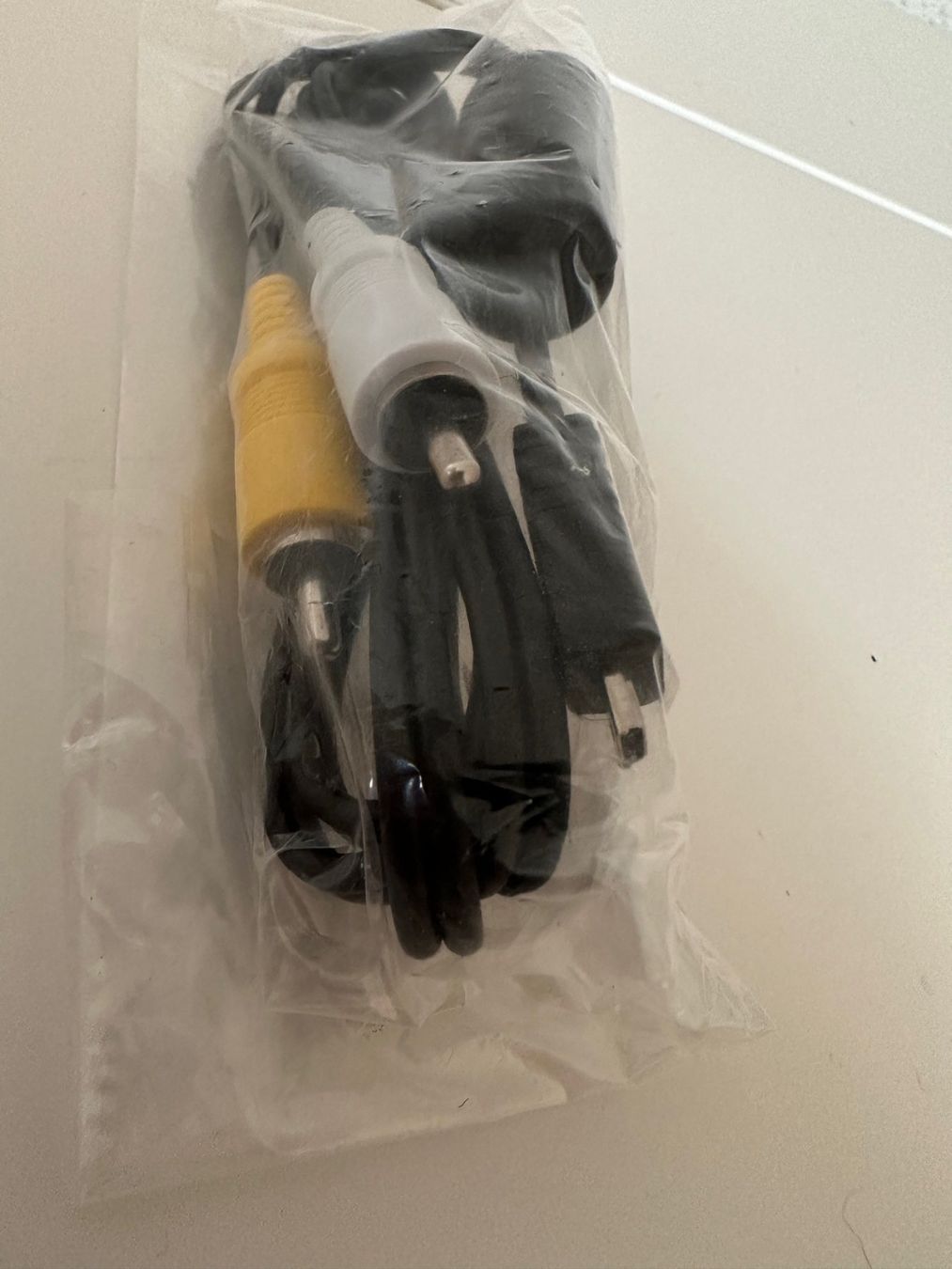 Cavi: Cinch Kabel auf USB – Nuovo e nell'imballaggio originale da Basel venduto da Nermin00 1