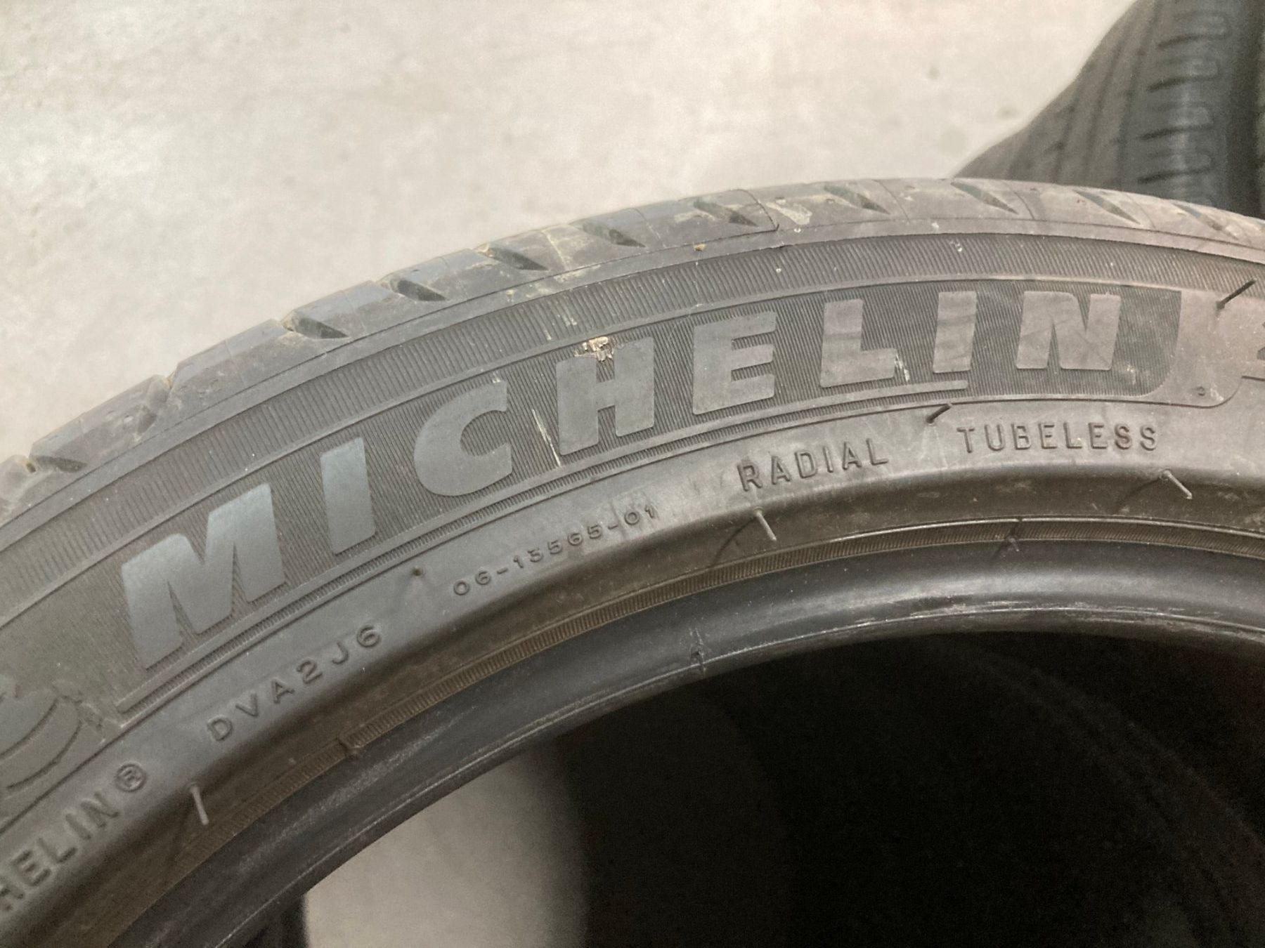 Michelin Pneus & Kompletträder: 225/45R17 Sommerpneu Michelin – Gebraucht aus Cham von WB2223 1