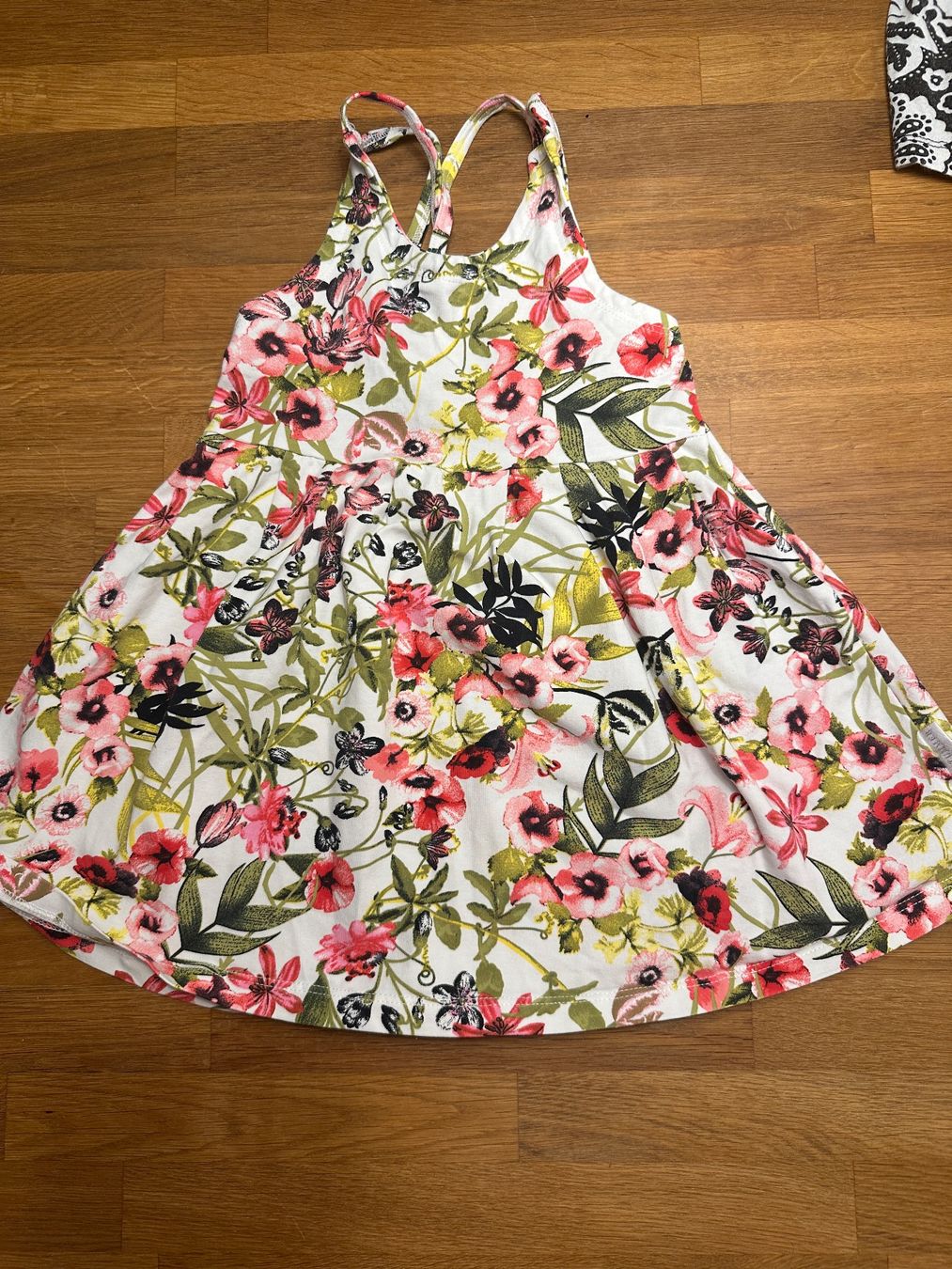 Lotti & Set di vestiti: Mädchen Paket 7 Teile Gr. 86 – Usato da Zürich venduto da JuliaSp 4