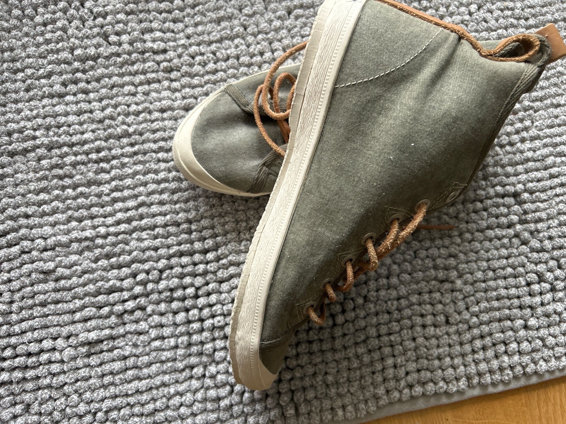 Scarpe da donna: Peak Performance Sneakers  Gr38 Olive, fast neu – Nuovo (secondo la descrizione) da Feuerthalen venduto da Anna_Swift 4