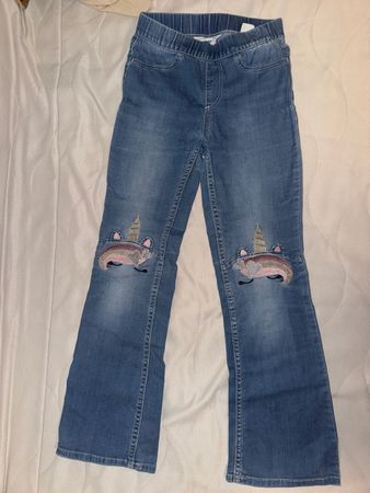 H&M Jeans Mädchen ausgestelltes Bein Grösse 134 blau neu