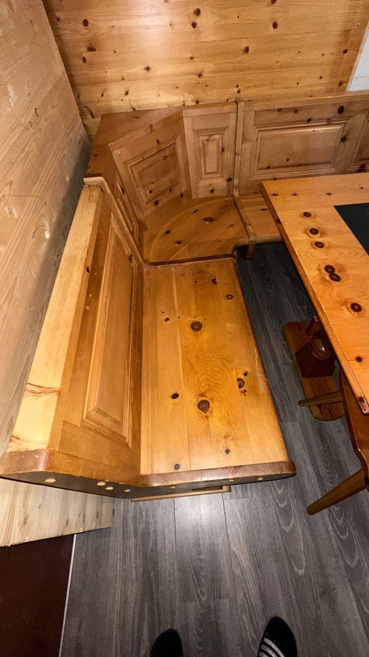 Set di tavolo e panche: Arveneckbank mit Tisch und Stabellen – Usato da Schönenbuch venduto da marisli80 2