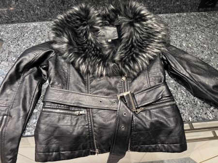 lässige Kunstlederjacke neuwertig Gr.M 1x getragen