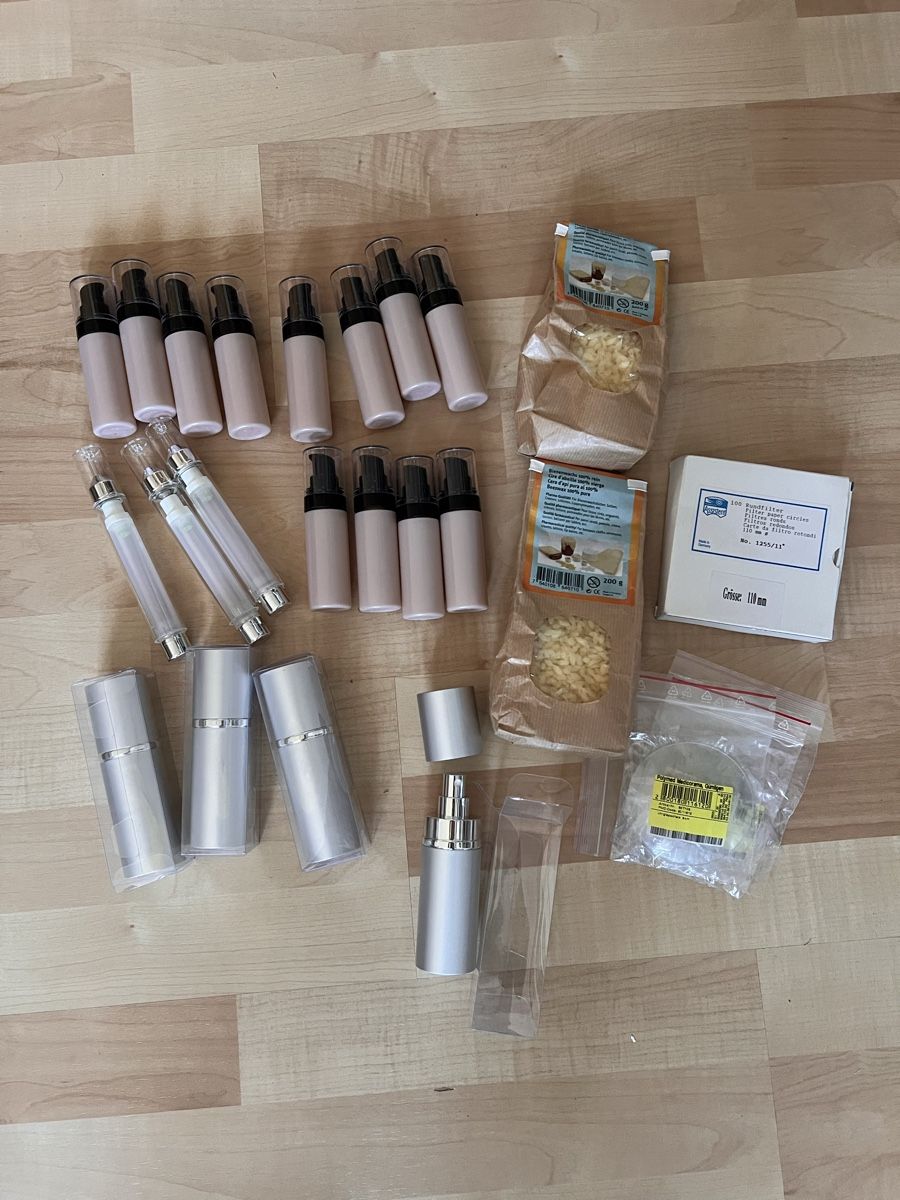 Contenitori & Simili: Selber machen; Creme, Parfum etc. – Nuovo (secondo la descrizione) da Goldach venduto da aylight