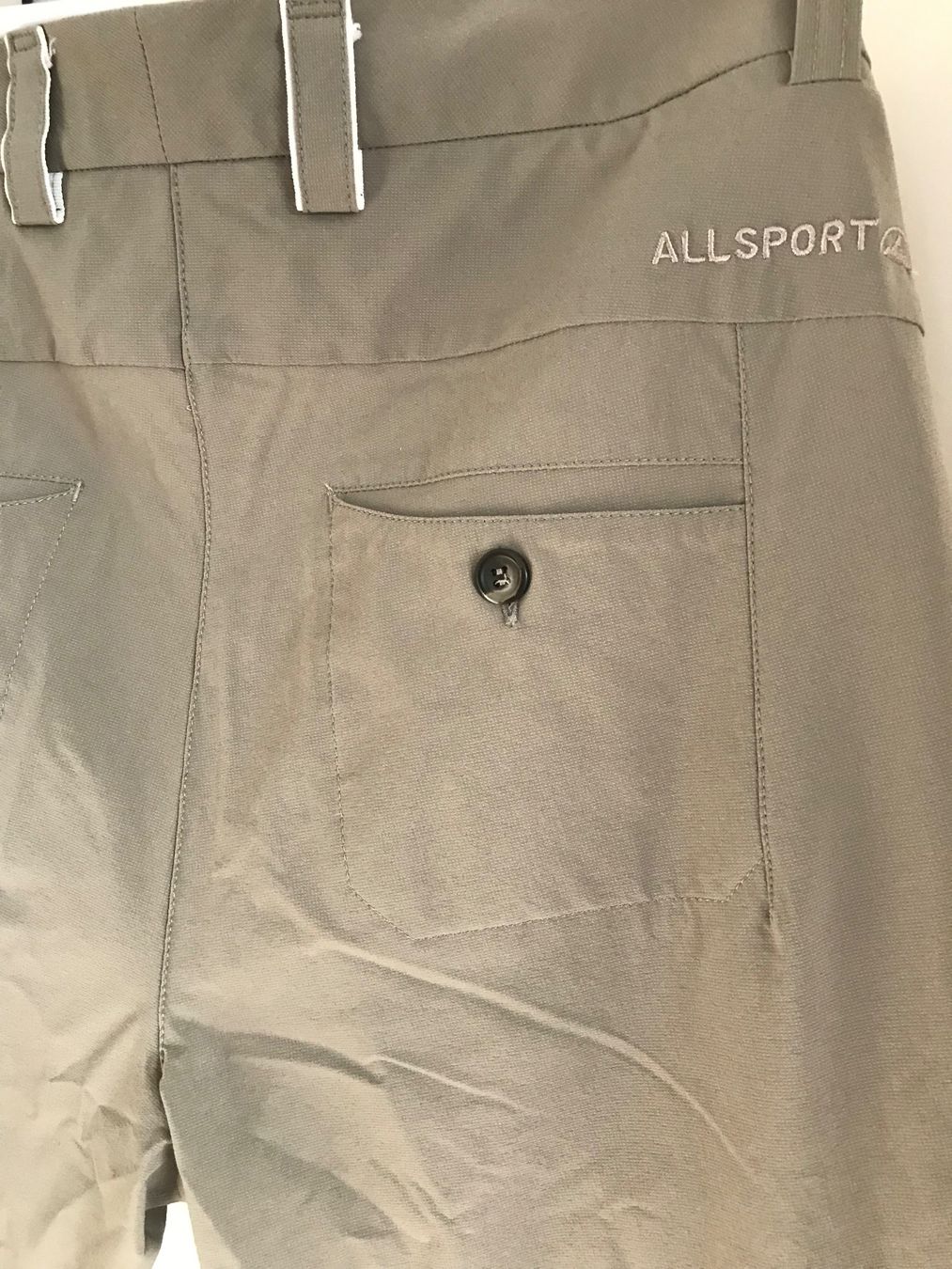 Allsport Pantaloni: Allsport stylishe Wanderhose, Gr. 42 – Usato da Niederteufen venduto da mix18 1