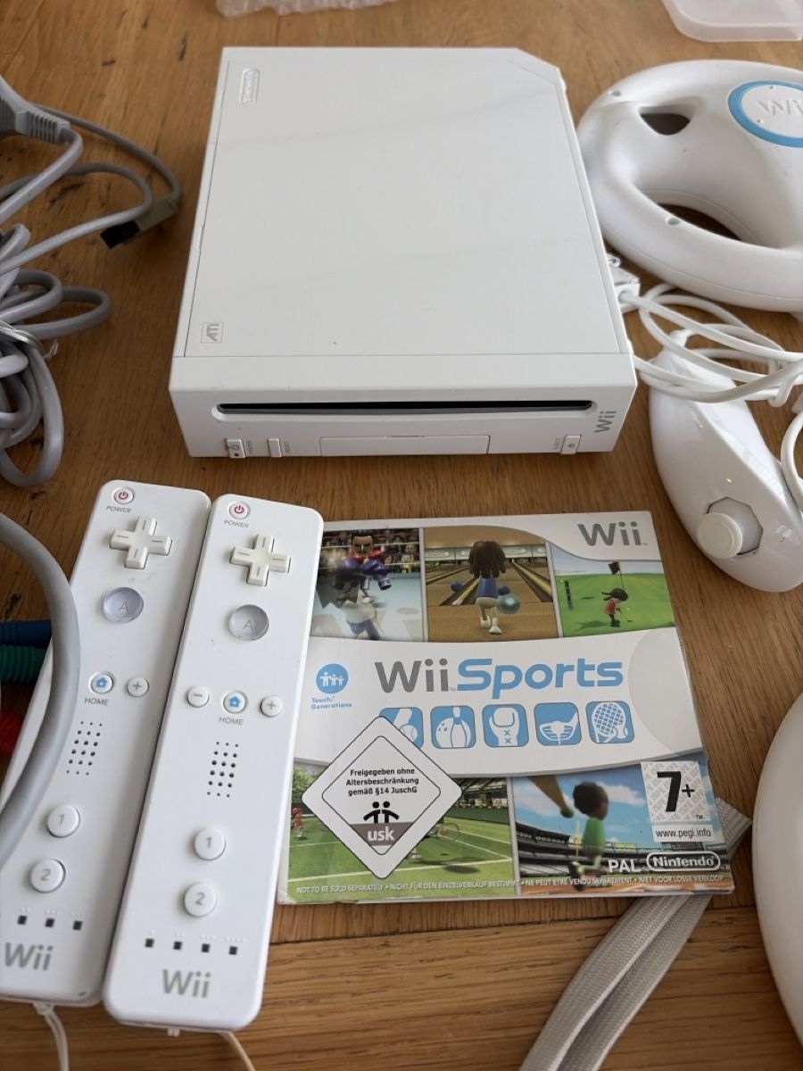 Nintendo Console: Console Nintendo Wii – Usato da Echallens venduto da JAR69 1